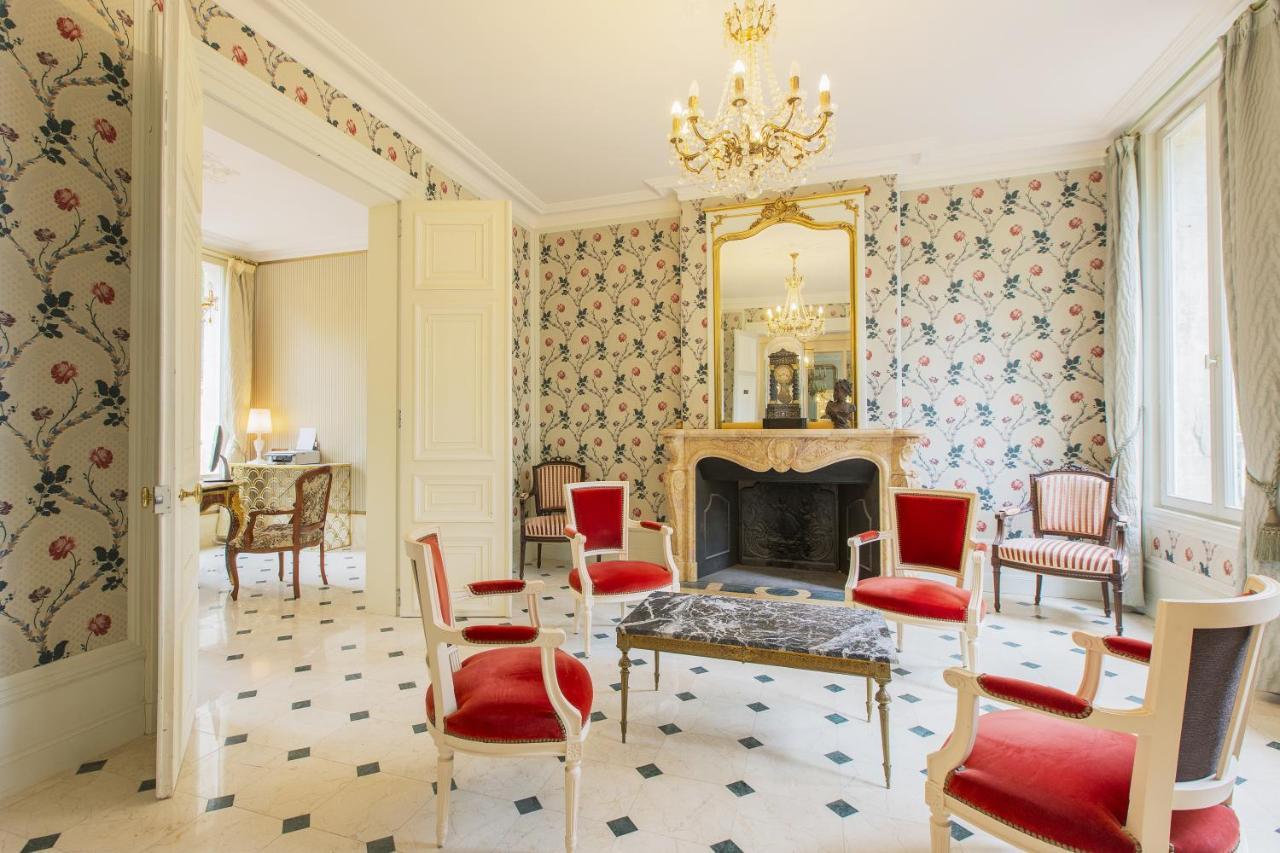 Le Clos Du Cedre Frühstückspension *